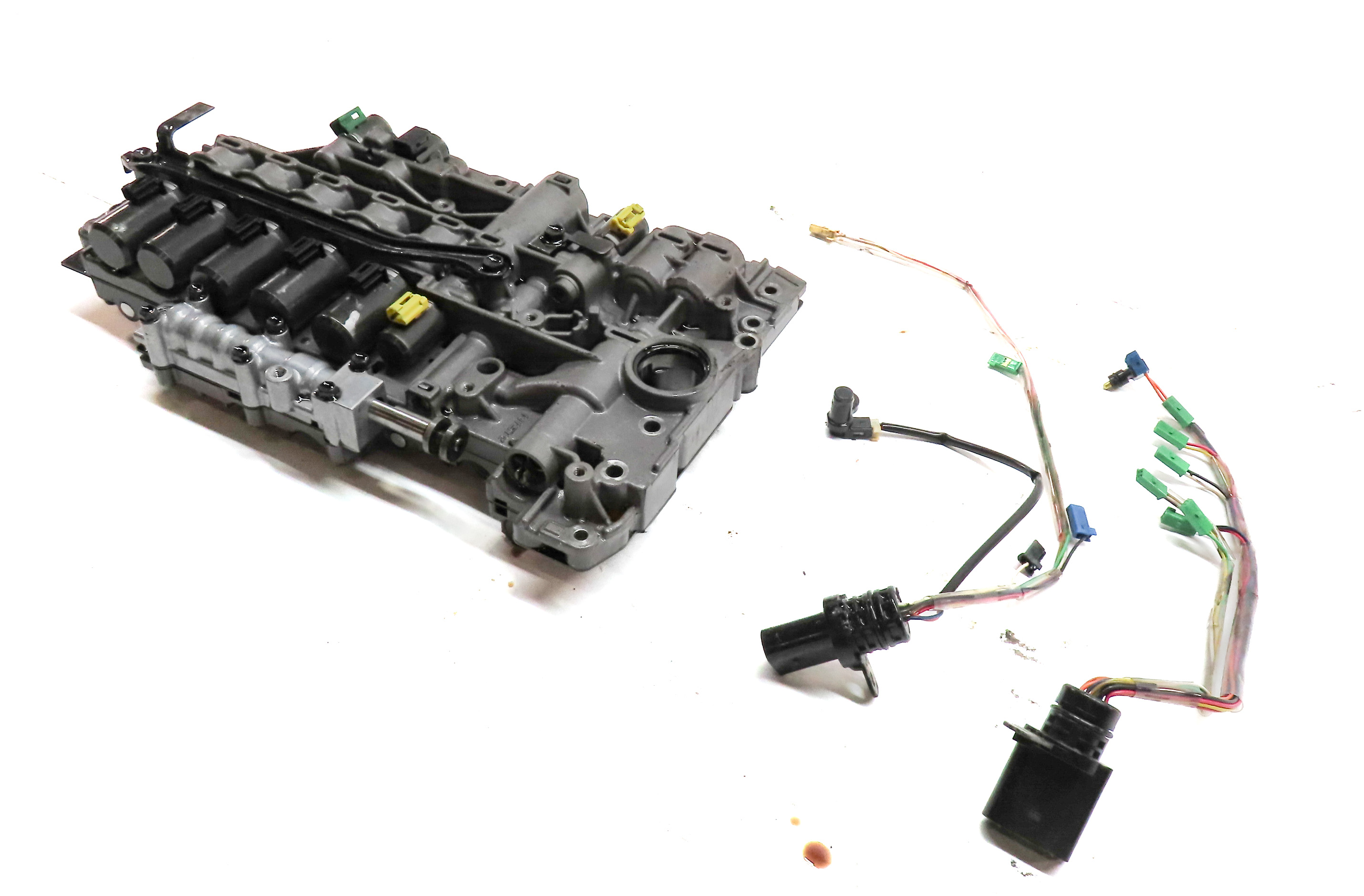 11-15 VW TOUAREG AUDI Q7 (4L) 8 SPEED MHN AUTOMATIC TRANSMISSION VALVE BODY — exact item pictured